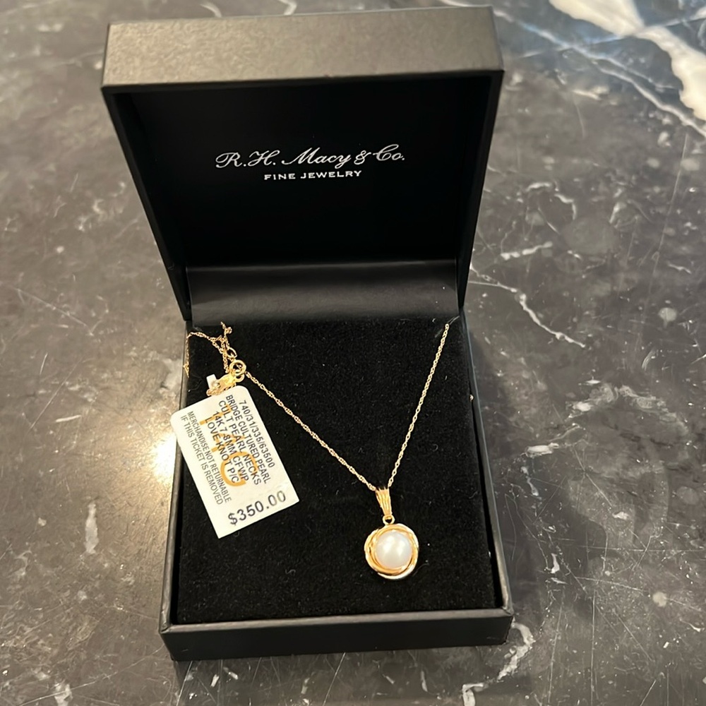Bridge Cultured Pearl Necklace